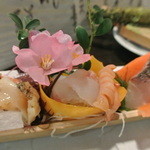 刺身盛り　可愛い(笑)