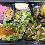 べじはん - 青椒肉絲弁当1030円