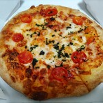 ドミノ・ピザ - マルゲリータ 600円 ♪