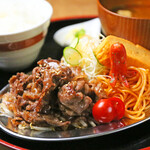 Yakiniku (Grilled meat) and Kyoto-style dashimaki set meal