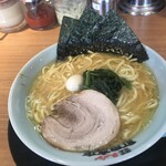 町田商店 - ラーメン（750円）