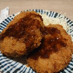 肉豆冨とレモンサワー 大衆食堂 安べゑ - 牛タン入りメンチ