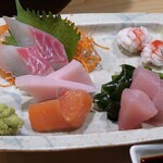 葵 - 造り盛り合わせ