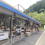 大麦代駐車場売店 - こういうところつい寄っちゃう。
