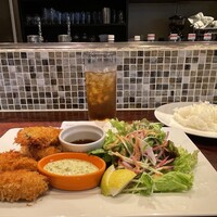 BELON 渋谷店 - 限定10食！剥き立ての生牡蠣から作る　牡蠣フライ　ライスセット
