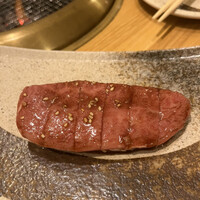 ホルモン焼肉 富や 栄店 - 