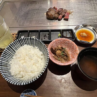 くずし鉄板 あばぐら 神田店 - 御膳のセット