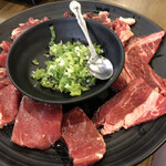 Shichirin Yakiniku Anan - 安安王道3種盛り・味ネギ付