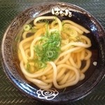 はなまるうどん - 2013.4.8(月)12時15分 釜揚げ麺のかけ小105円(^｡^)素晴らしいCPデス。