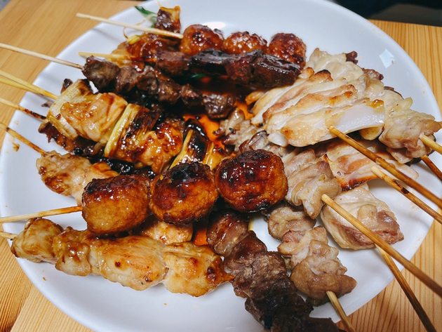 鳥かつ - 桜水（焼き鳥）の写真