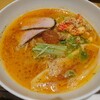 ヌイユ - 花咲蟹の担々麺(980円)夏季限定