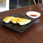 上海ヌードル 珊 - 餃子