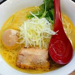 Ramen Kanranya - 渾身の鶏塩そば(水曜日のみ)＋半熟煮卵
