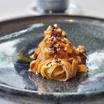 FARO - フレッシュトマトにアンチョビ、ケッパー、オリーブを加えたソース。