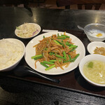 Maruyasu Sakaba - 豚肉とニンニクの芽炒め定食　550点