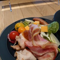 THE GATEHOUSE - アップ