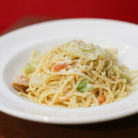 オステリアラマンテ ナゴヤグローバルゲート - ベビーホタテとキャベツオイルソース 生パスタ☆