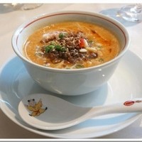 メゾン・ド・ユーロン - 坦々麺