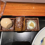 食煅 もみじ - 特製の味玉と角煮