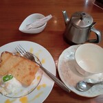 香月珈琲店 - 配膳時