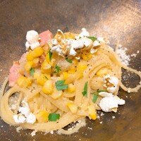 デルフィーナ - とうもろこしのパスタ