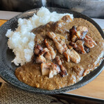 囲炉裏焼き専門店 煙 - 地鶏カレー 大