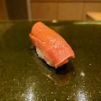 すし晴 - 鮪の中トロ