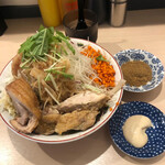 ラーメン 鷹の目 - 