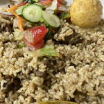 アジアカレーハウス - マトンビリヤニ、サラダも多めに。