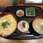 和らぎ亭しまや - 地鶏レバー親子丼（大盛り）