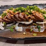 牛串・焼肉・ホルモン 麻布十番 10 - 和牛タタキ