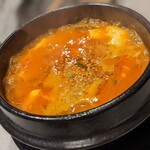 牛串・焼肉・ホルモン 麻布十番 10 - スンドゥブチゲ