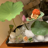 日本料理 別府 廣門 - 氷と蓮の彩り豊かな八寸