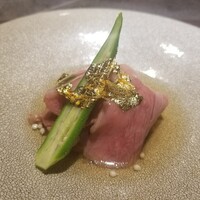 新宿 鉄板焼き YOKOTA - オクラと黒毛和牛のしゃぶしゃぶすっぽんソース
