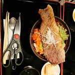 高屋敷肉店 - 