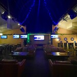 ダイニングバーLine - 着席150名入る広々した店内