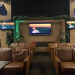 ダイニングバーLine - ゆったりしたソファー席