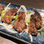 Kanzen Koshitsu Izakaya Kushibatten - 牛ハラミ焼き　980円