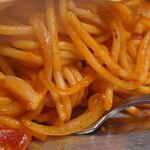 スパゲッティーのパンチョ - パスタ麺のアップ