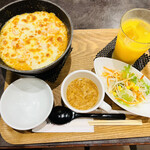 Koube Motoomachi Doria - 海老とモッツァレラチーズのドリア(サラダ　スープ付き)