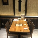 Suganoya - テーブル席