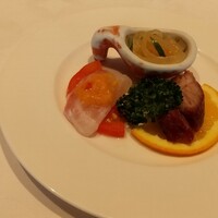 皇家龍鳳 - 