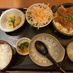 遊食家あんばい - 豚カツとじ定食860円税込