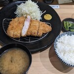 とんかつ ふる味 - ロースとんかつ定食 1,500円(税込)
