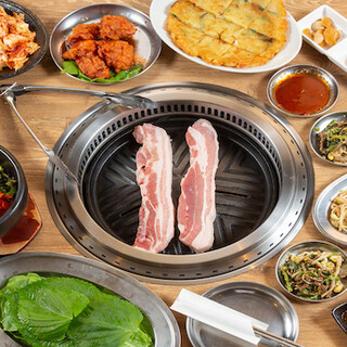 본격 한식 코스로! 여름 한정 BBQ도 ◎