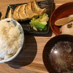 肉汁餃子のダンダダン - 2017年3月餃子