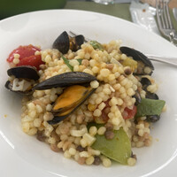 フォリオリーナ・デッラ・ポルタ・フォルトゥーナ - 黄金伝説で言うチネリ。この日のムール貝はアタリかなと。貝は小ぶりだが味が濃い