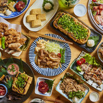 和菜 れとろ - グランドメニューたちつまりポークロース粕漬け焼きやおふくろのお惣菜３種盛り合わせがオススメです。締めはやっぱりへぎそば