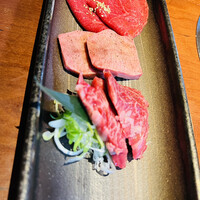 蕃 YORONIKU - 