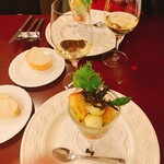 ブラッスリーロランジュ - サラダと手作り自家製パン